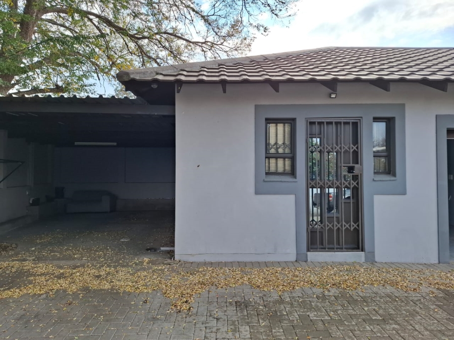3 Bedroom Property for Sale in Heuwelsig Free State